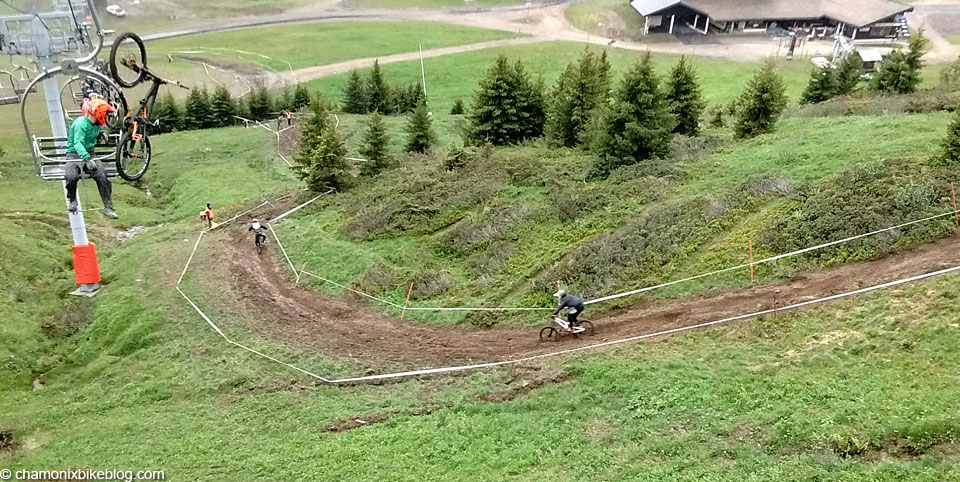 Old school track with nairey a built feature in sicht. Old school track with nairey a built feature in sicht.