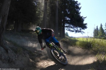 Pila. Pinning/pining. Start with a banger. Pila summed up in 1 shot, dust hanging in the air, a fun berm, and as a tribute to Dirt mag, backlit rider with reflective goggles on.