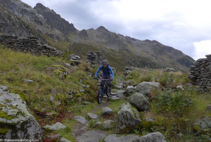 Could be back in the highlands here, grey skies and derelict croftings. Could be back in the highlands here, grey skies and derelict croftings.